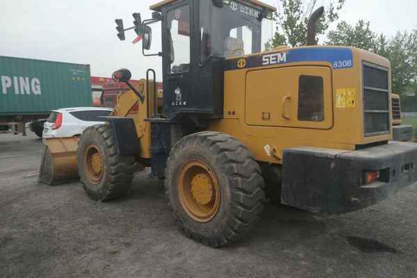 山东出售转让二手8000小时2011年山工SEM630B装载机