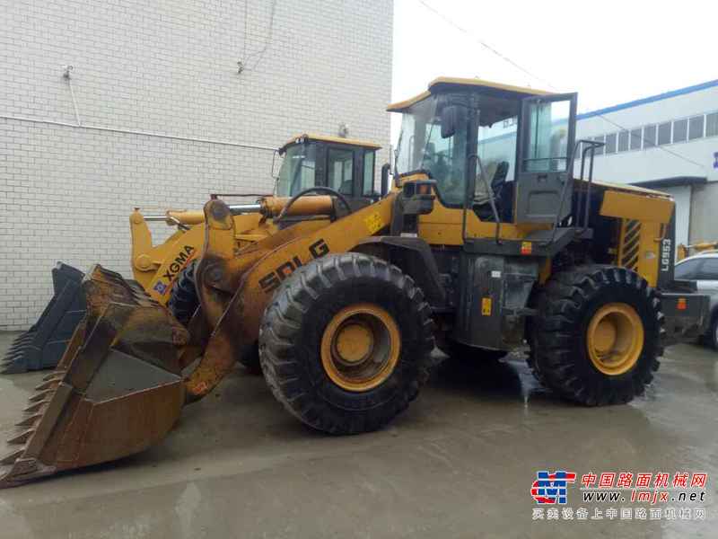 陕西出售转让二手3500小时2013年临工LG953装载机