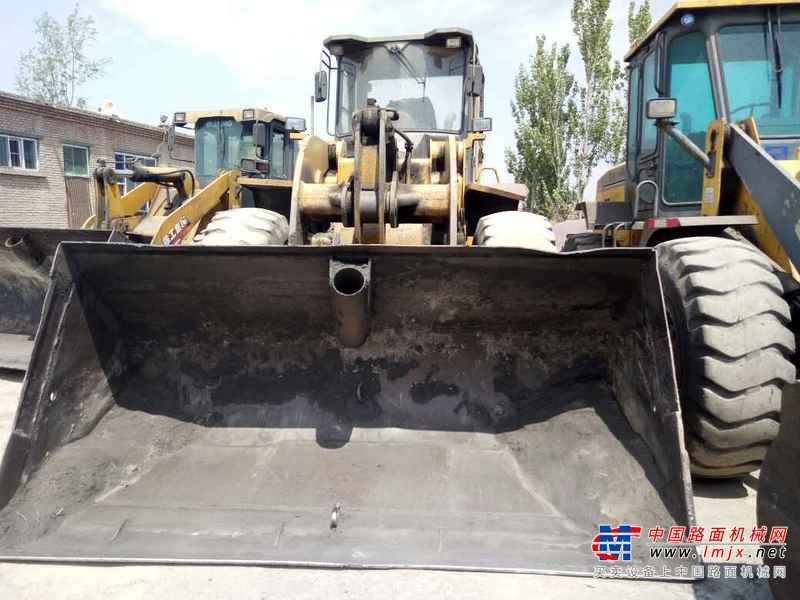 内蒙古出售转让二手8000小时2010年厦工XG955装载机