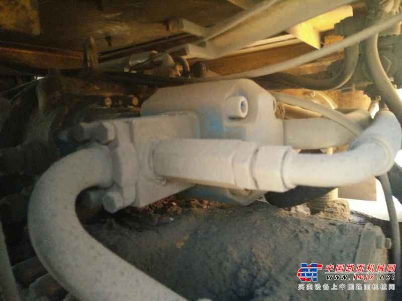 河北出售转让二手8000小时2006年徐工LW521F装载机