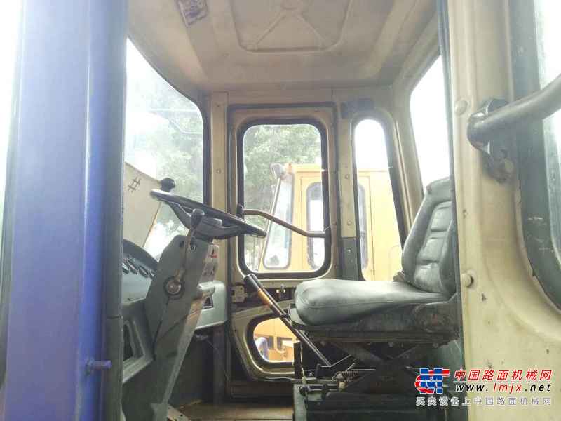 广西出售转让二手8000小时2010年龙工LG855装载机