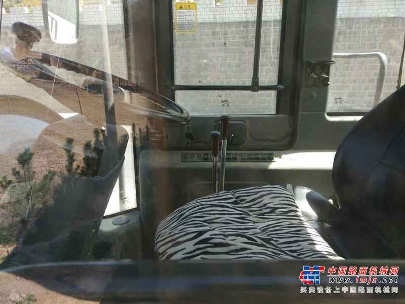 陕西出售转让二手5000小时2011年临工LG953装载机