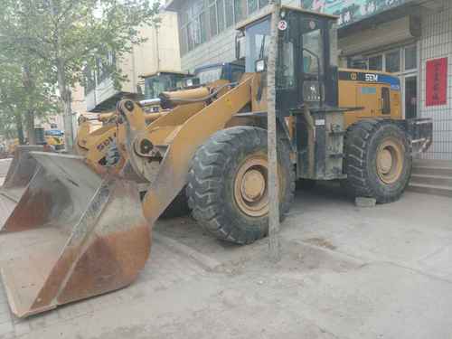 山东出售转让二手3000小时2011年山工SEM652B装载机