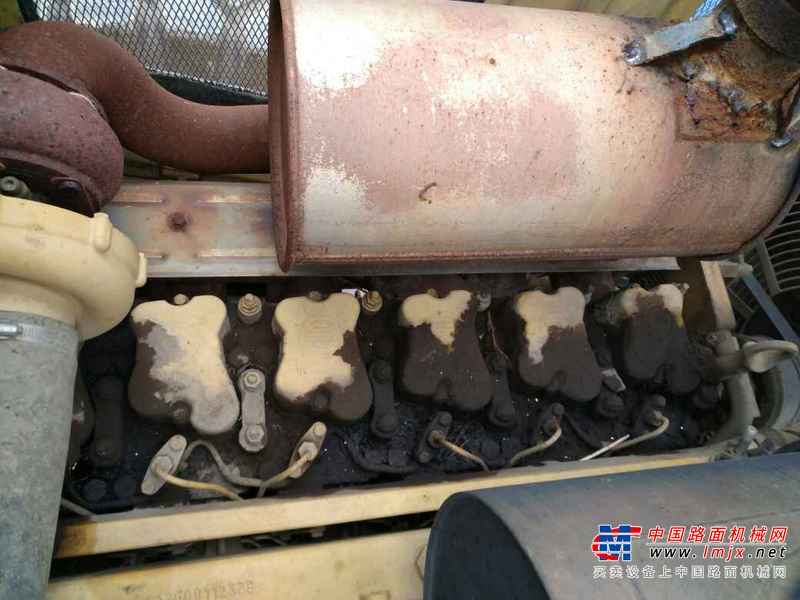 吉林出售转让二手4000小时2010年山工SEM650装载机