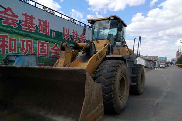 吉林出售转让二手5000小时2009年临工LG953装载机