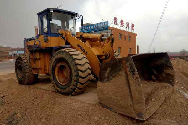 山西出售转让二手8000小时2009年龙工LG855装载机