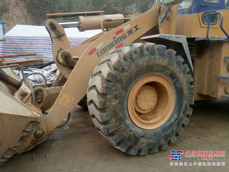 山西出售转让二手6000小时2010年龙工LG855装载机
