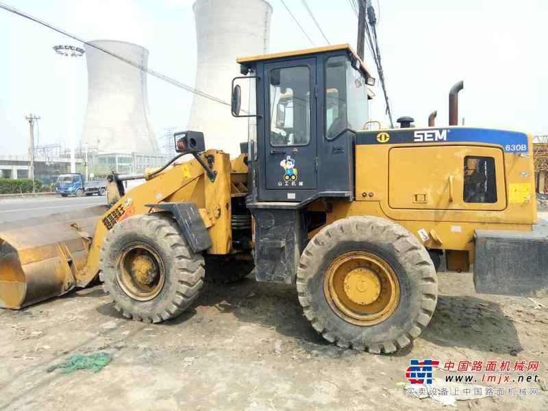 河南出售转让二手4000小时2013年山工SEM630B装载机