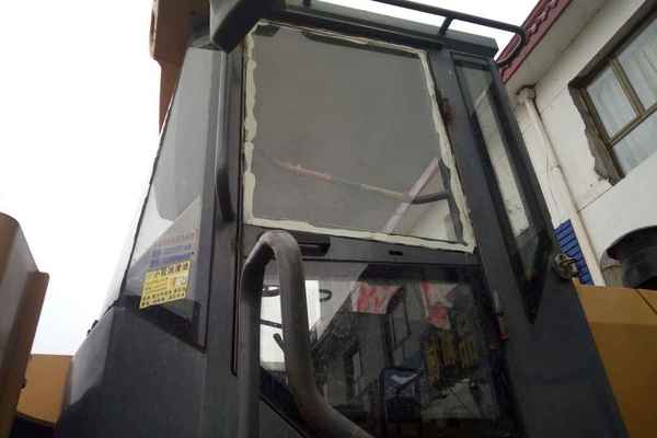内蒙古出售转让二手7000小时2011年龙工LG855D装载机