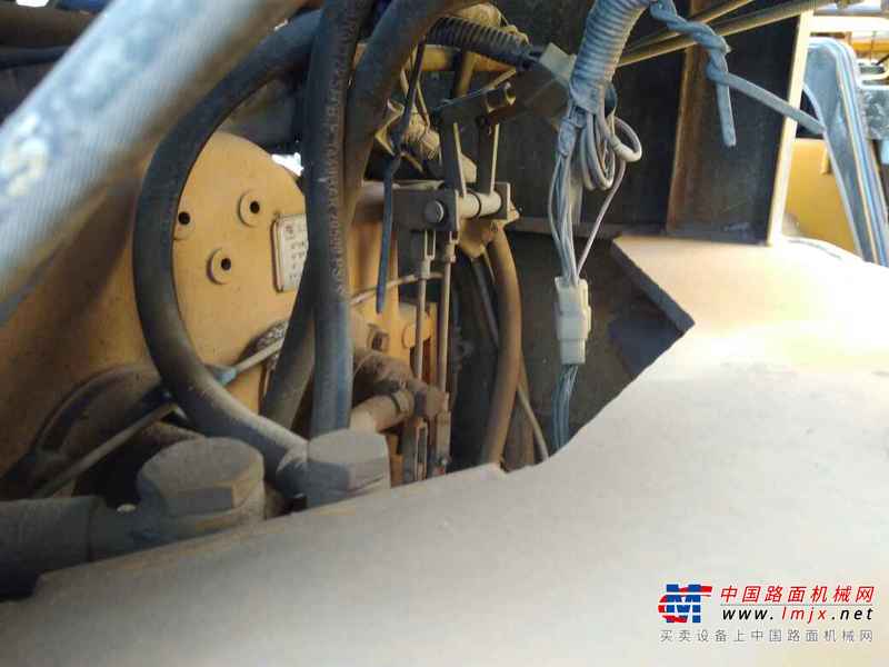 内蒙古出售转让二手8000小时2013年汇众机械932装载机