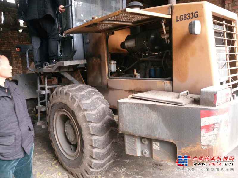 四川出售转让二手1200小时2015年龙工LG833G装载机