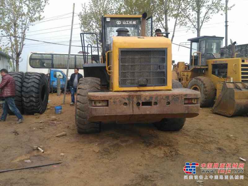河南出售转让二手3000小时2014年山工SEM650B装载机