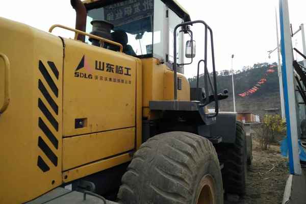 河北出售转让二手4000小时2011年临工LG953装载机