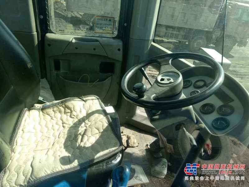 黑龙江出售转让二手5000小时2012年徐工LW500KL装载机