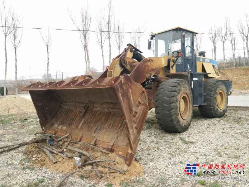 山东出售转让二手2300小时2010年山工SEM652B装载机