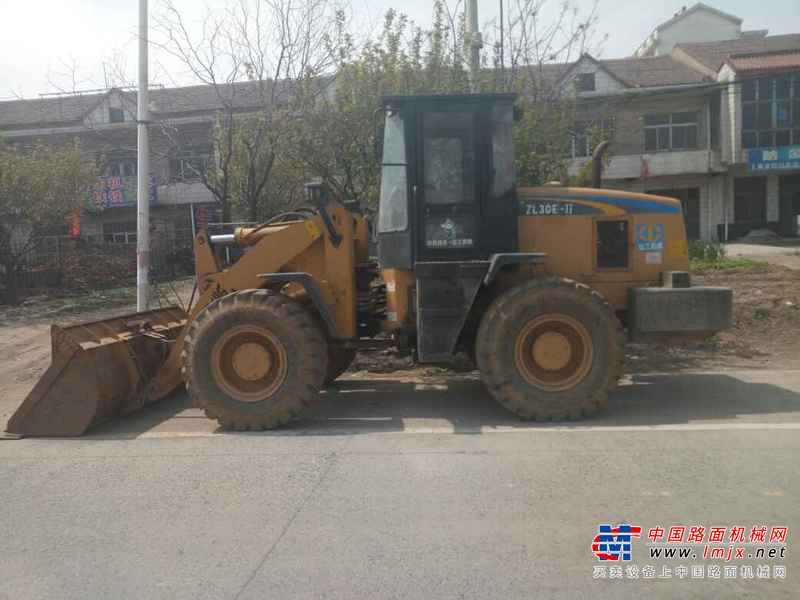 山东出售转让二手5000小时2010年山工ZL30E装载机