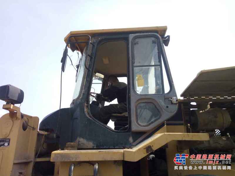 内蒙古出售转让二手9000小时2010年厦工XG955III装载机