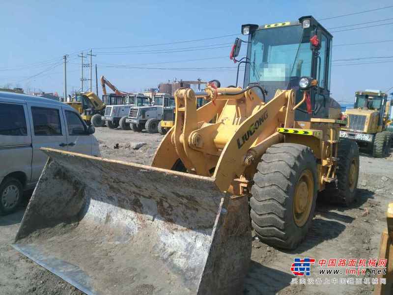 黑龙江出售转让二手3000小时2013年柳工CLG836装载机