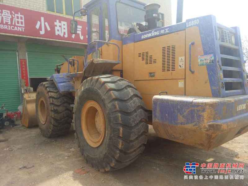 江西出售转让二手8900小时2010年龙工850装载机