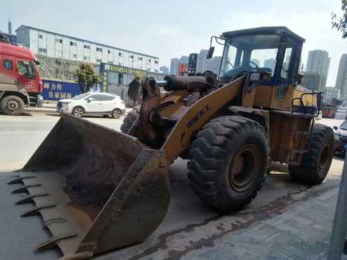 重庆出售转让二手8000小时2010年龙工LG855装载机
