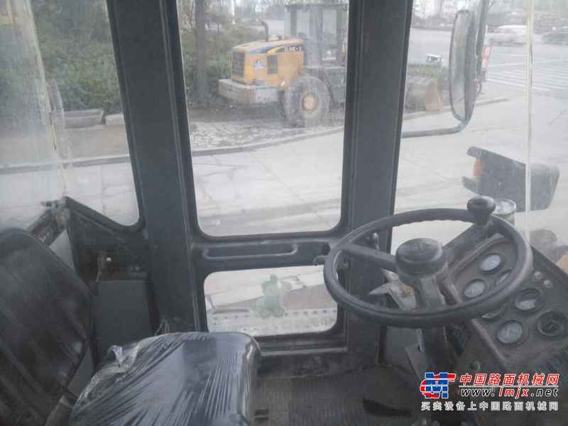山东出售转让二手4000小时2013年山工ZL30E装载机