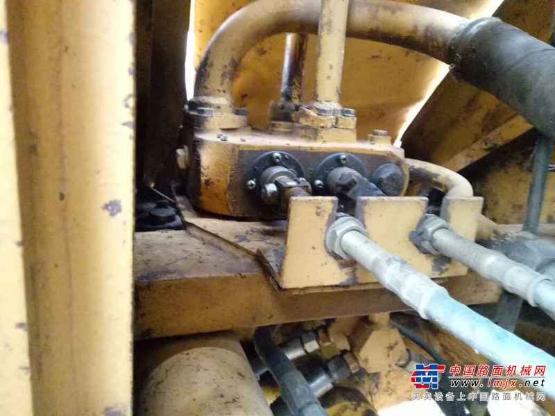 云南出售转让二手5897小时2009年龙工LG855装载机