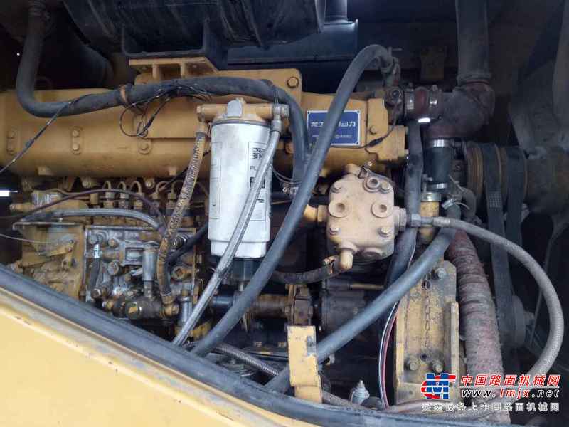 宁夏出售转让二手8000小时2010年龙工LG855B装载机
