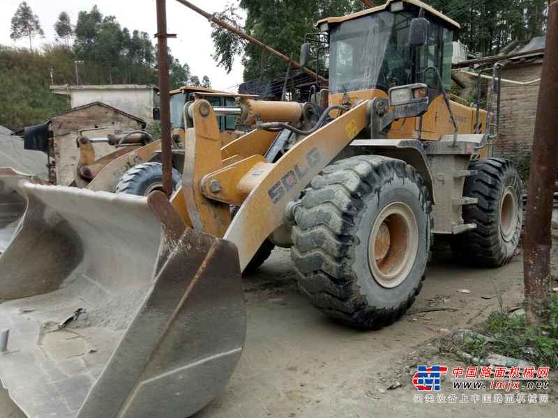广东出售转让二手3300小时2013年临工LG953N装载机