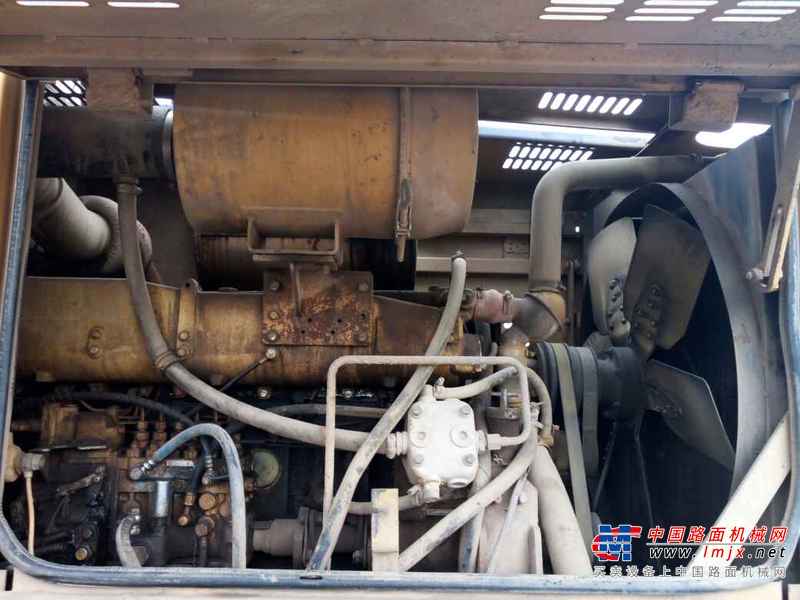 四川出售转让二手8200小时2008年龙工LG853装载机