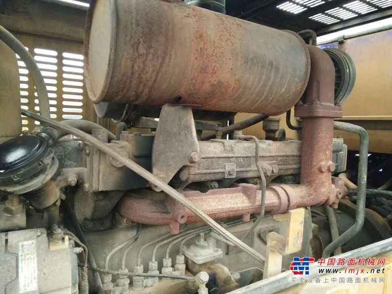 河北出售转让二手5600小时2010年龙工LG833装载机