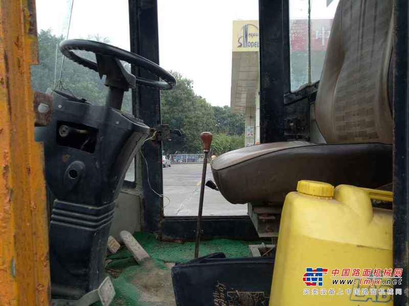 广东出售转让二手5000小时2010年鲁工ZL18装载机
