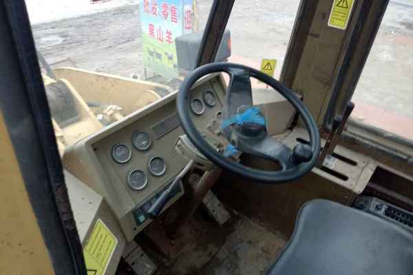广西出售转让二手8567小时2006年柳工ZL30E装载机