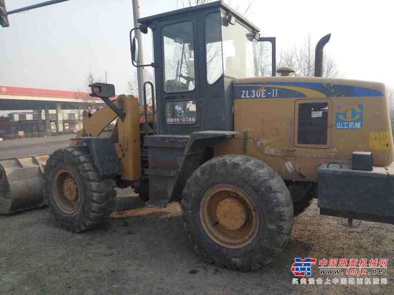 山东出售转让二手8000小时2007年山工ZL30E装载机