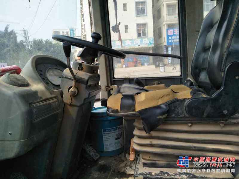 云南出售转让二手10小时2011年龙工ZL50C装载机