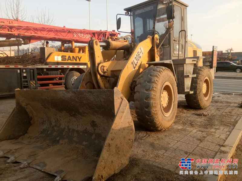 山东出售转让二手5000小时2011年山工ZL30E装载机