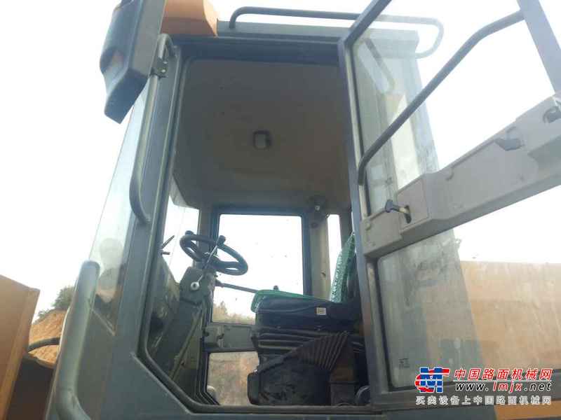 广东出售转让二手4000小时2013年龙工LG855D装载机