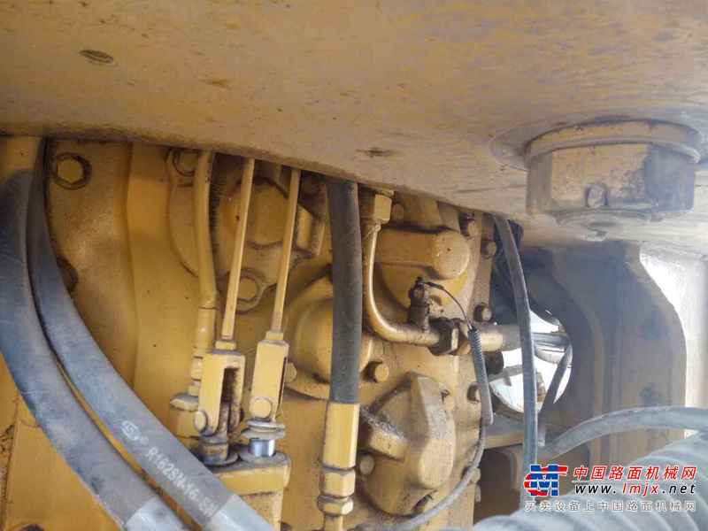 山东出售转让二手2453小时2014年山工SEM650B装载机