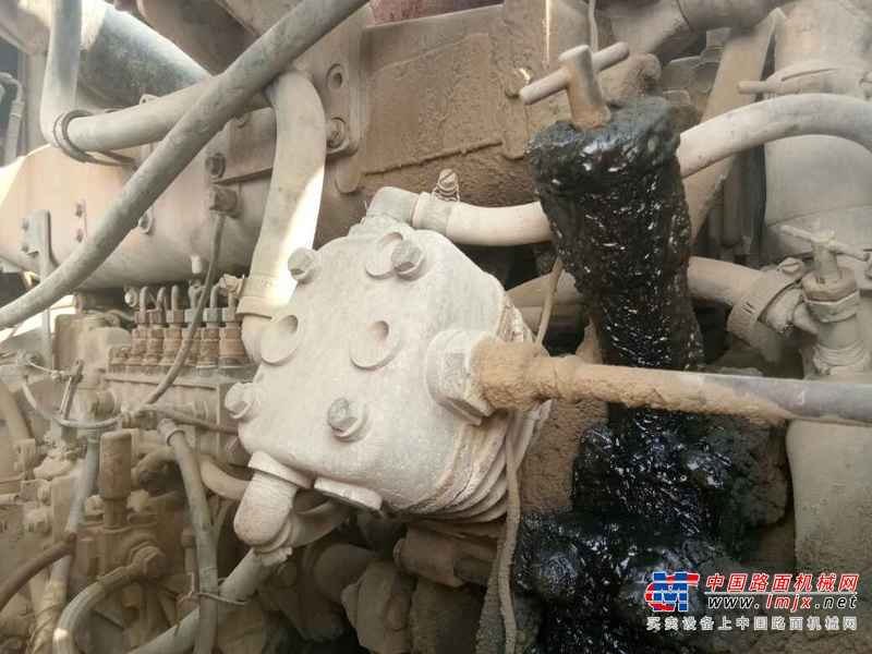 山东出售转让二手6000小时2010年山工SEM650装载机
