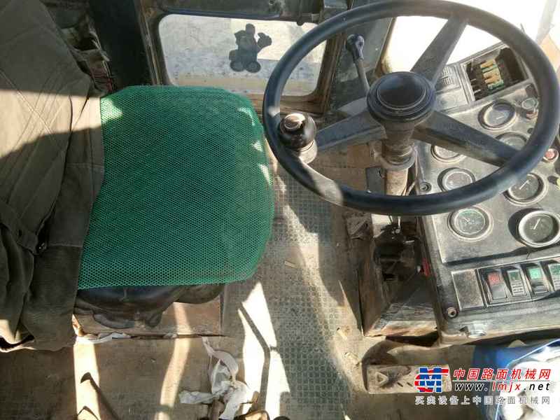 山东出售转让二手5000小时2010年山工ZL30E装载机