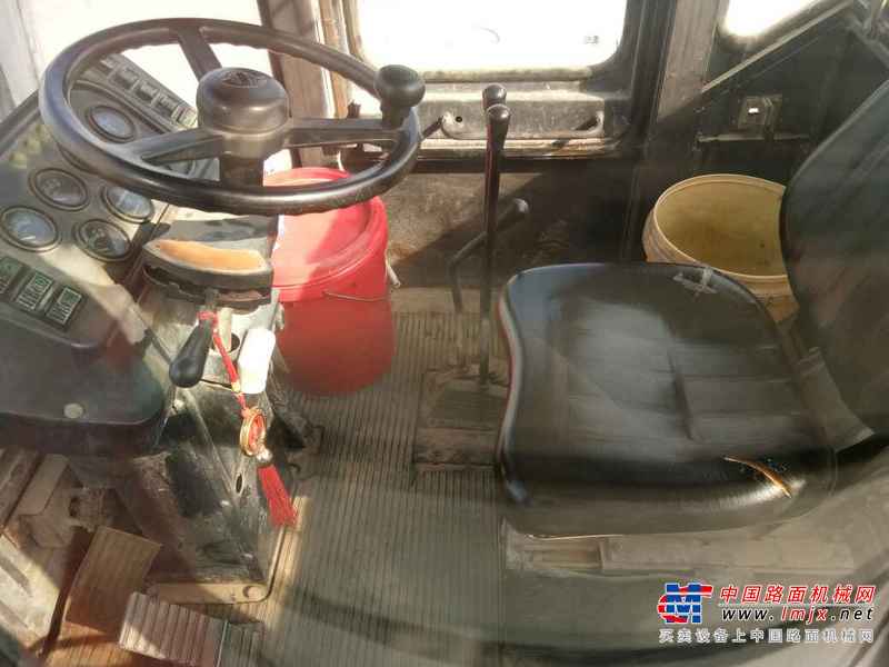 山东出售转让二手5000小时2011年山工630B装载机