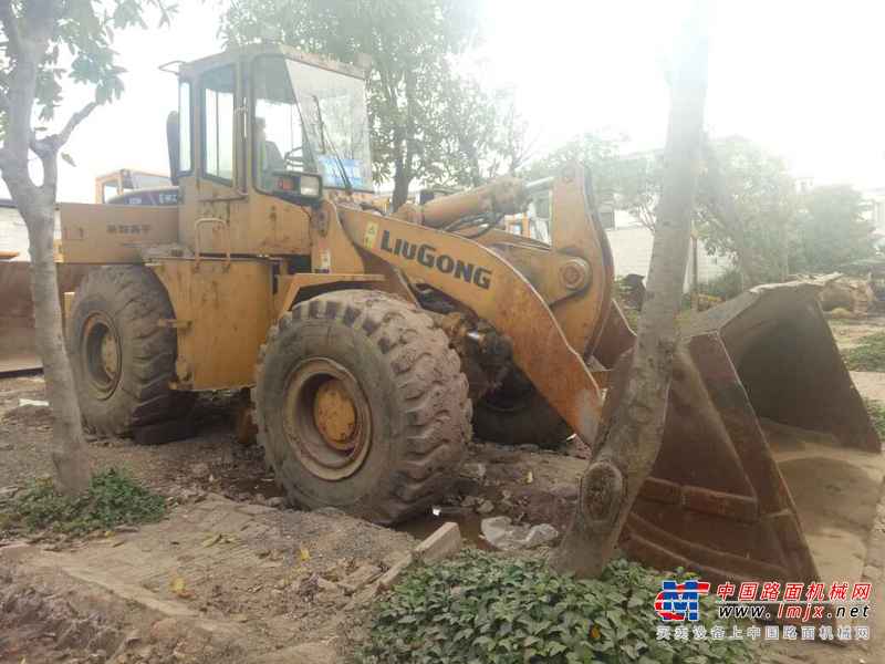 广西出售转让二手3564小时2010年柳工CLG855装载机