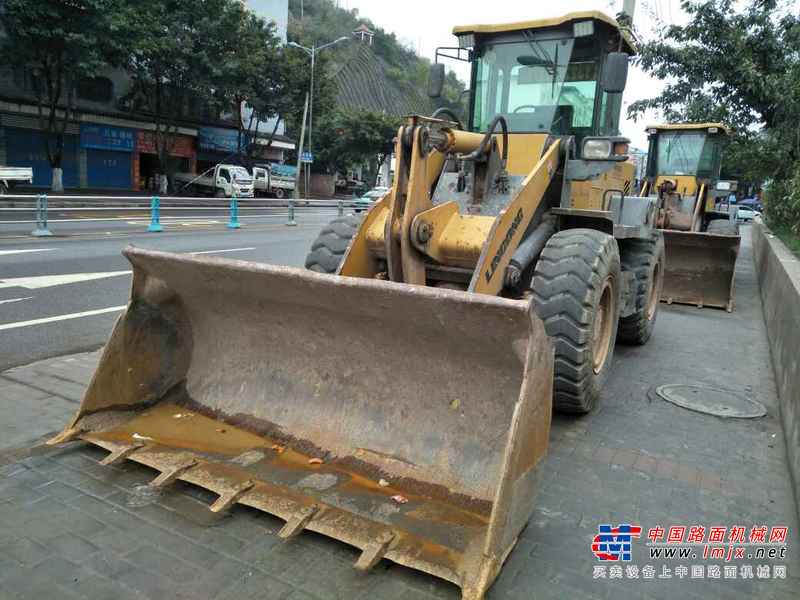 重庆出售转让二手8000小时2011年临工LG933L装载机