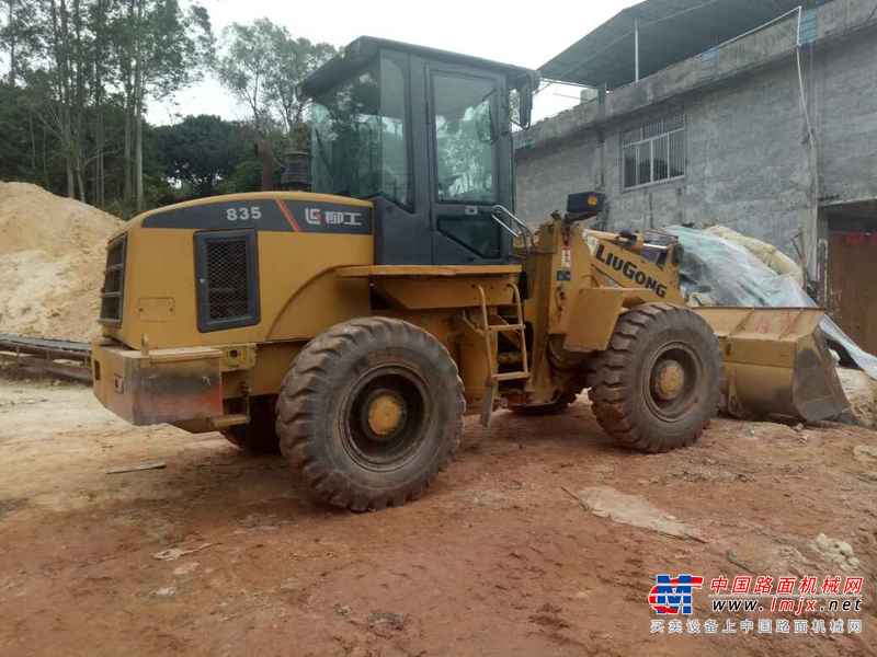 广西出售转让二手3568小时2013年柳工CLG835装载机