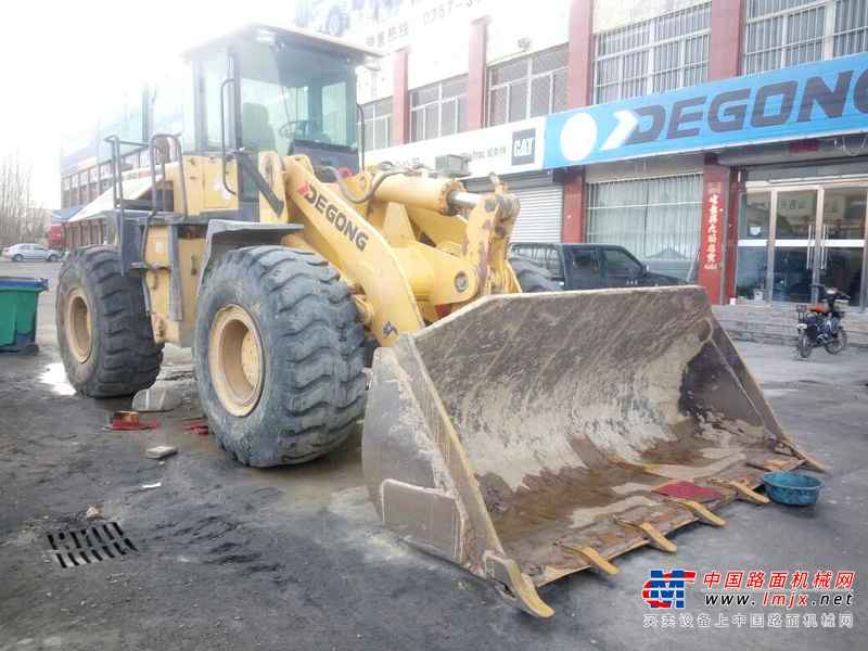 山西出售转让二手3000小时2011年德工DG953装载机