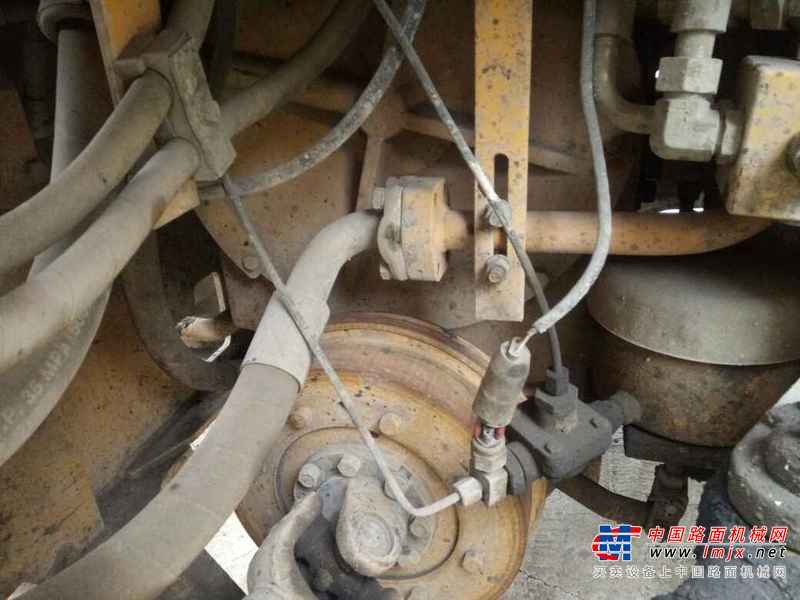 贵州出售转让二手3000小时2012年柳工CLG835装载机