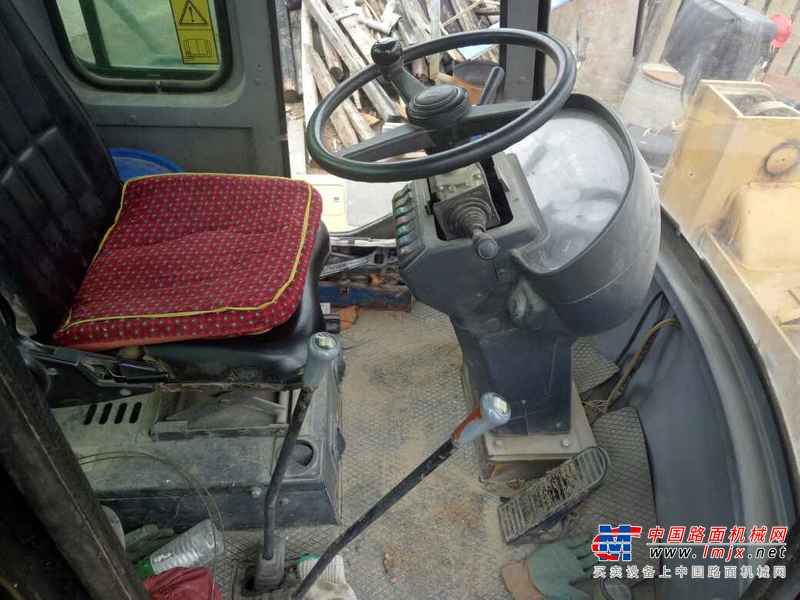 云南出售转让二手2758小时2011年厦工XG932III装载机