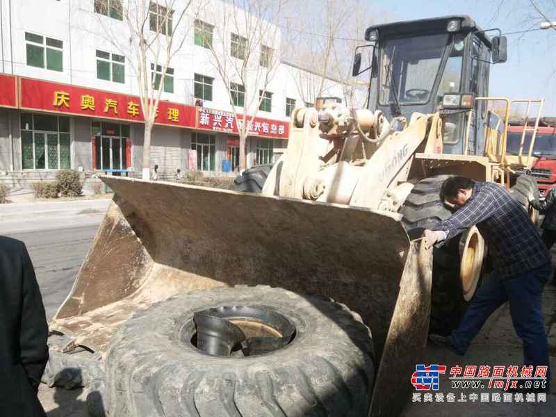 陕西出售转让二手5000小时2011年柳工ZL50CN装载机