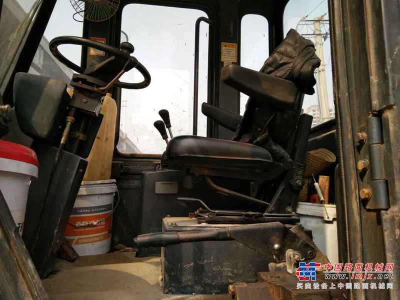 湖北出售转让二手5000小时2011年柳工CLG855装载机
