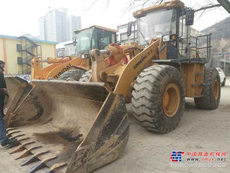 陕西出售转让二手5000小时2013年龙工LG855D装载机