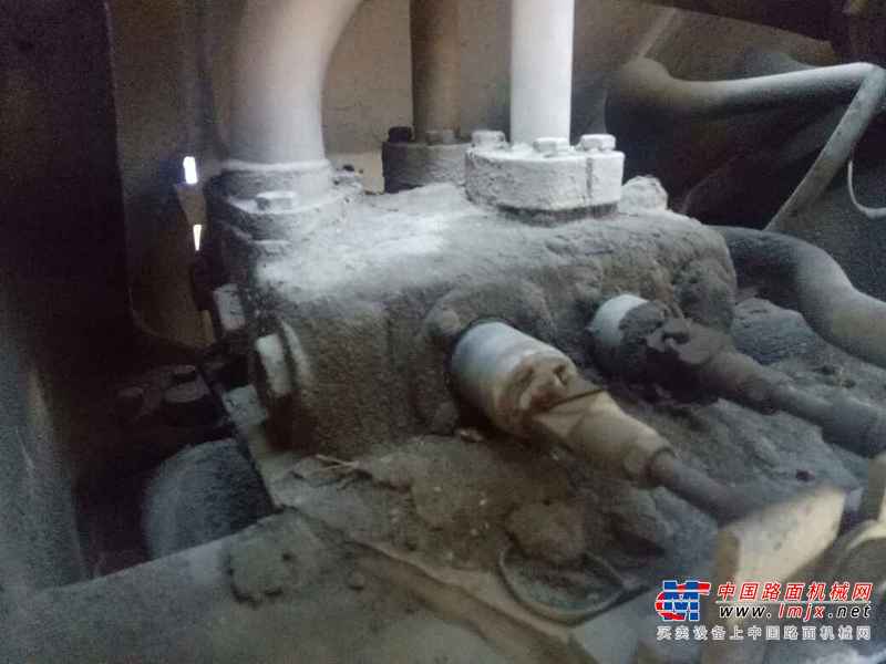 吉林出售转让二手6455小时2010年龙工LG855装载机